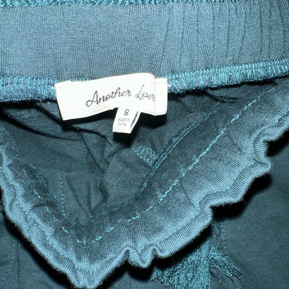 Sweat pants - Picture 2 of 3